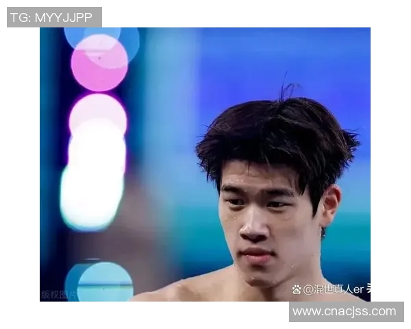 男子游泳明星挑战极限 打破纪录展现不屈精神与强大实力